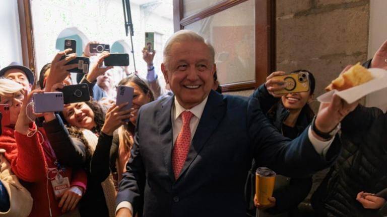 El Presidente Andrés Manuel López Obrador informó que después de febrero suspenderá los actos públicos, menos las “mañaneras”.