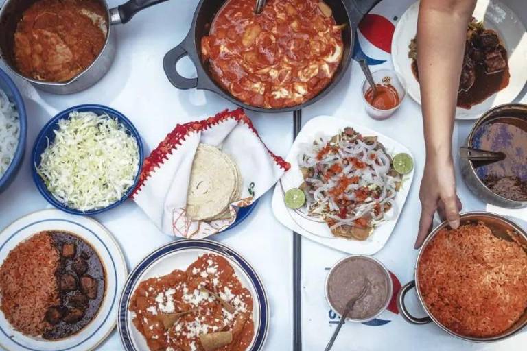 ‘Ojalá donde estés tengas alimento’: recetario de madres que cocinan para sus hijos desaparecidos