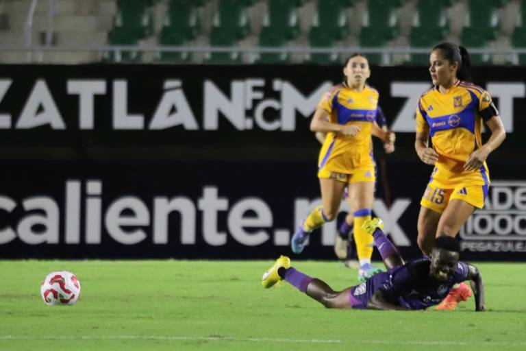 ¡No levantan! Tigres devora a Mazatlán Femenil en El Encanto