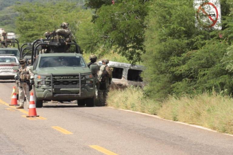 Un muerto y un herido deja enfrentamiento entre civiles armados y militares al norte de Mazatlán