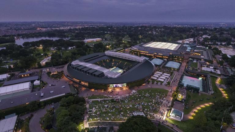 Las canchas de Wimbledon podrán contar con totalidad de público a partir de la ronda de cuartos de final.
