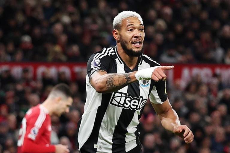 Manchester United cae ante el Newcastle y toca fondo