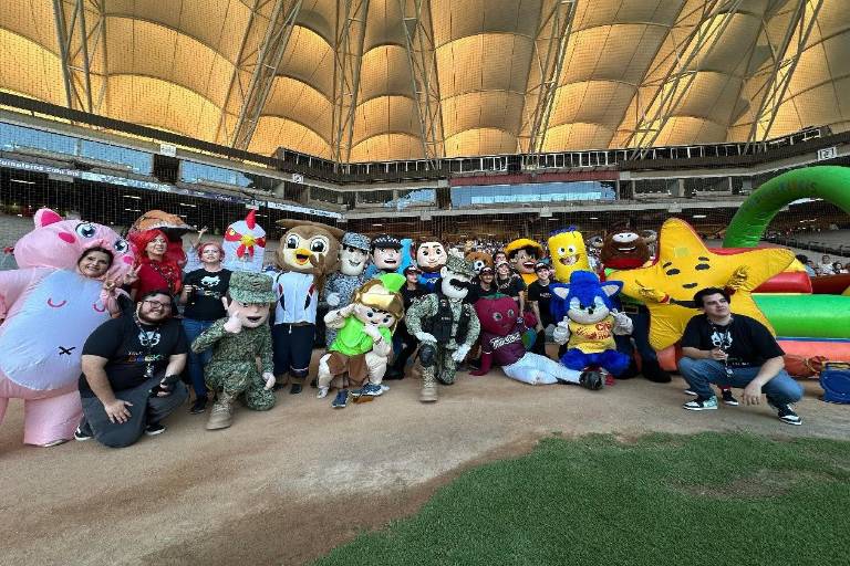 Estadio de Tomateros recibe a JugueCon en su cuarto aniversario