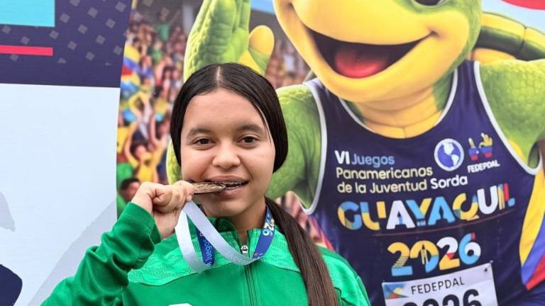 Naomi Ríos Cruz logra el bronce.
