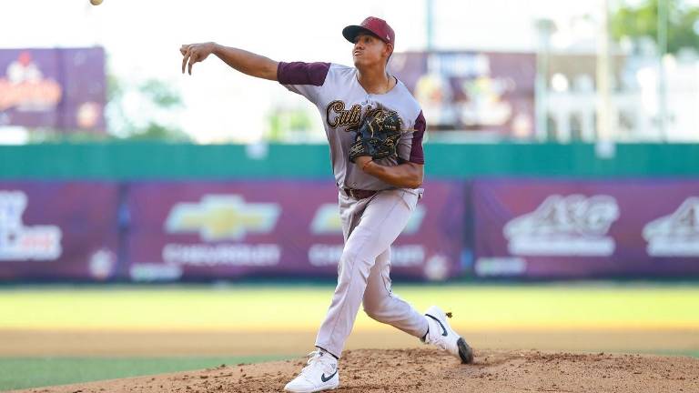 El pitcheo de Tomateros de Culiacán lució ante Charros de Jalisco, en el Baja Series 2025.