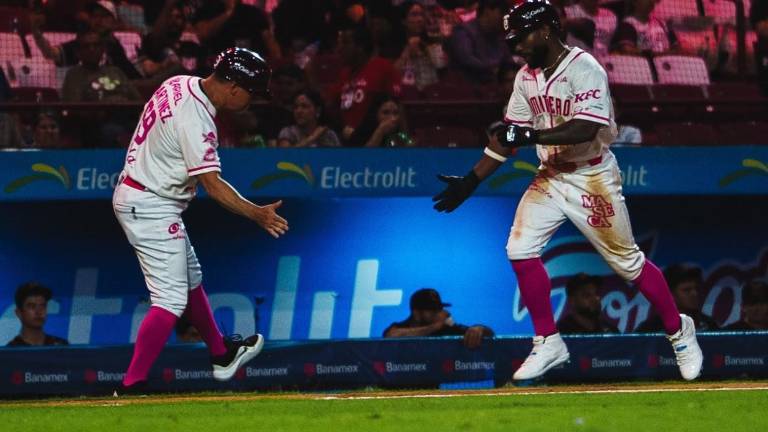 Tomateros de Culiacán se quedó con el primer de la serie en casa.