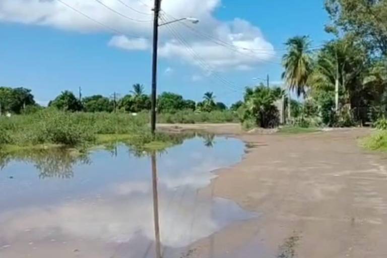 En Dautillos, ‘Priscilla’ subió la marea impidiendo la pesca y anegando calles