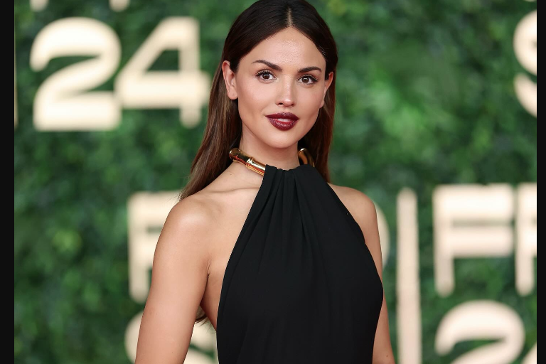 Ofrece Eiza González refugio a afectados por incendios en Los Ángeles