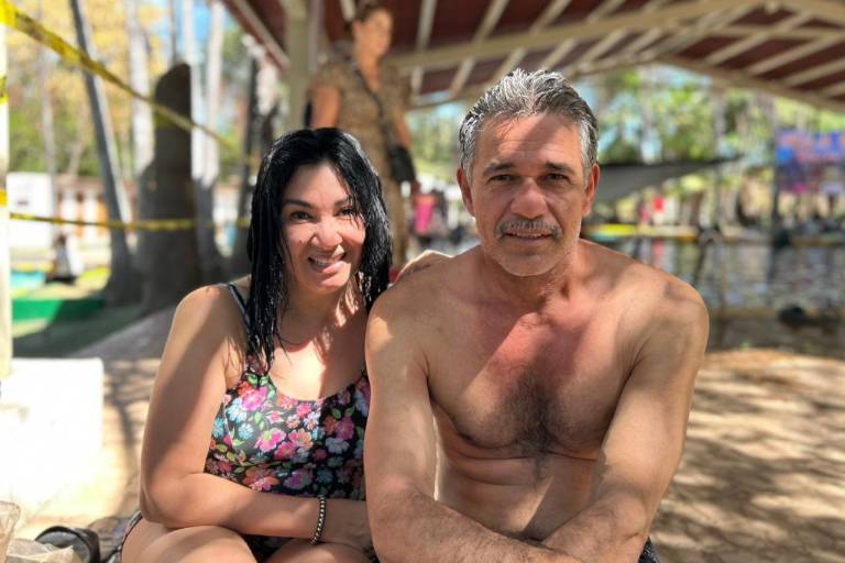 Disfrutan familias de últimos días vacacionales en Imala