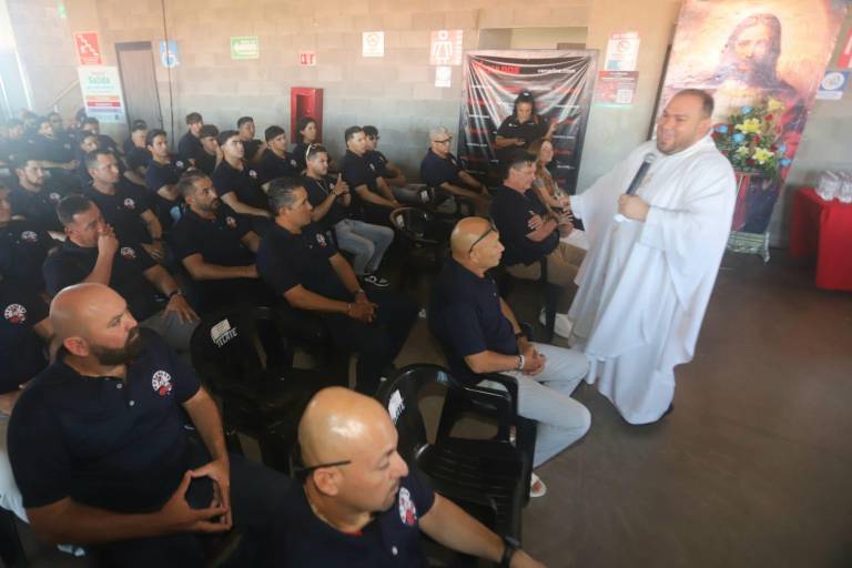 ¡Se encomiendan al altísimo! Venados de Mazatlán celebra su tradicional misa rumbo al inicio de temporada