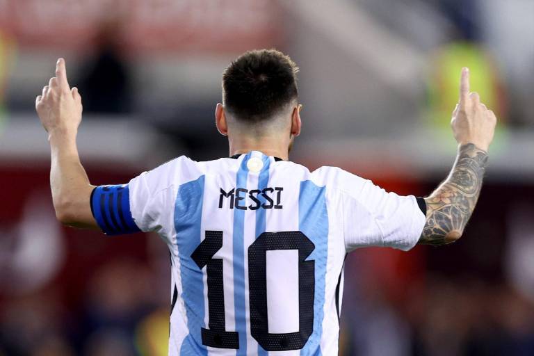 Encabezada por Messi, Argentina anuncia su lista de convocados para Qatar 2022