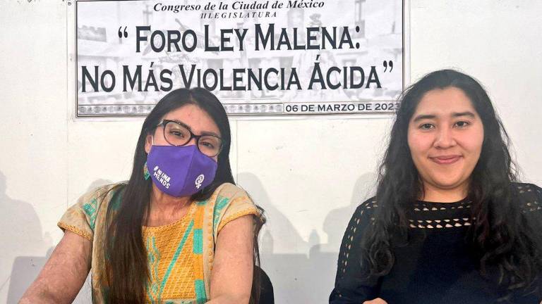 El presunto autor intelectual de la agresión con ácido que sufrió la saxofonista María Elena Ríos Ortiz, continua su proceso en prisión domiciliaria.