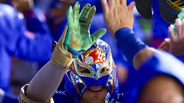 Ofensiva letal de Charros castiga al pitcheo de Cañeros para asegurar la serie en Zapopan.