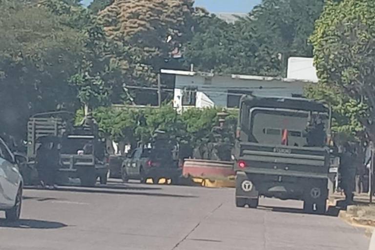 Era elemento de Sedena motociclista atropellado en autopista de cobro a la altura de Rosario