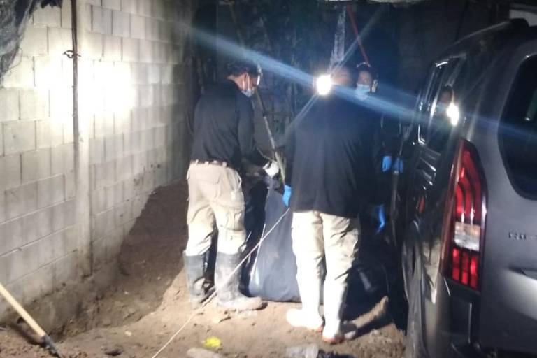 Hallan cuerpo en estado de descomposición en vivienda de Villa Juárez, Navolato