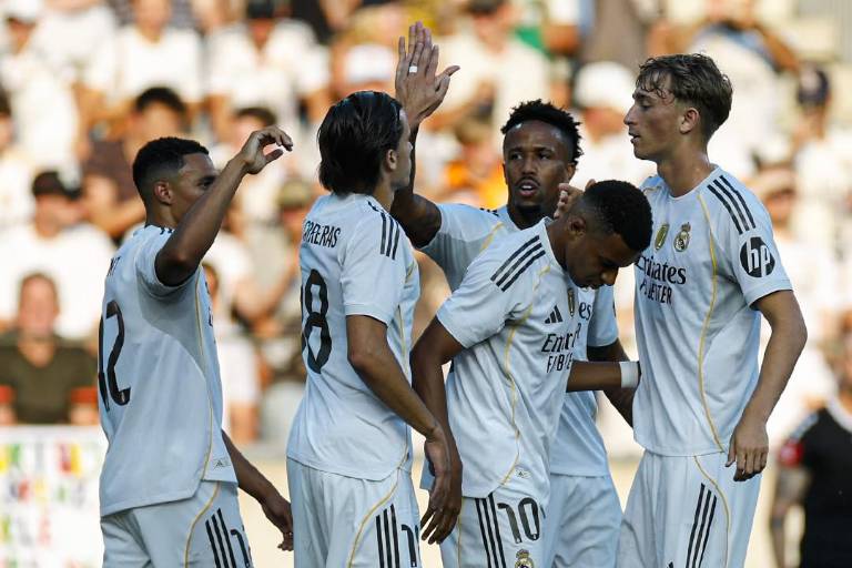 El Real Madrid golea al ritmo de Arda Güler en cierre de pretemporada