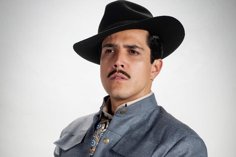 Presentan adelanto de la bioserie de Pedro Infante producida por VIX