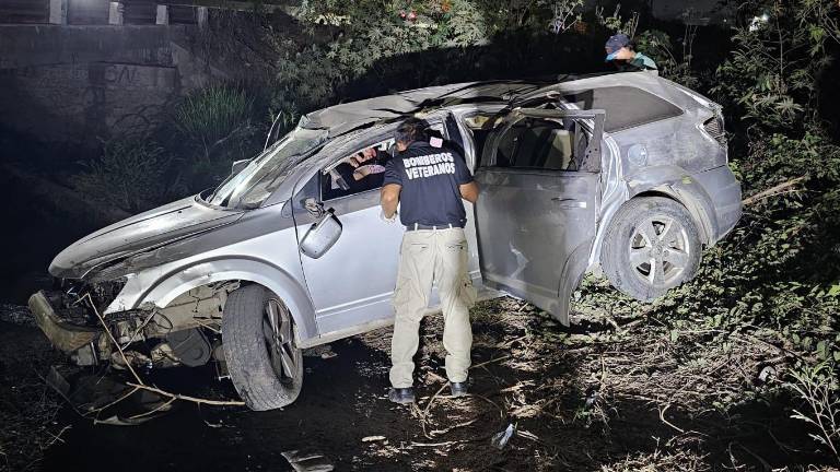 El accidente se reportó en los carriles al norte de la carretera Internacional a la altura de la comunidad de El Zapote.