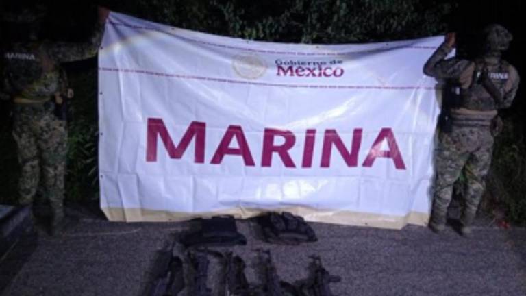 Armamento y equipo táctico decomisados en la comunidad de El Arenal quedaron a disposición federal.