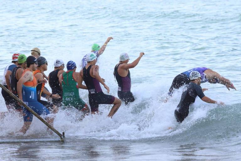 Cientos de participantes viven nuevamente la experiencia del Triatlón Pacífico