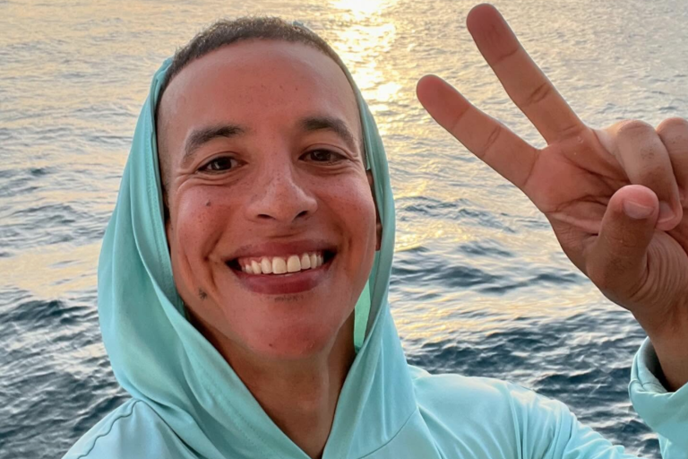 Demanda Daddy Yankee a su ex esposa por transferencias millonarias