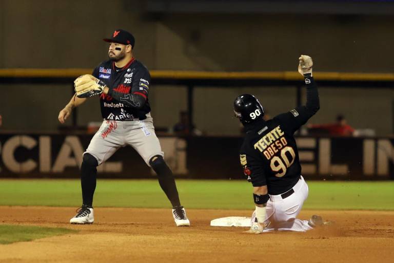 Venados de Mazatlán deja escapar la ventaja ante Naranjeros y se empata la serie en Hermosillo