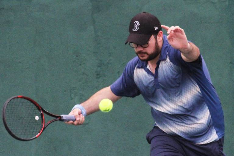 Arranca Fernando Huerta con victoria en la Copa Amstel de tenis