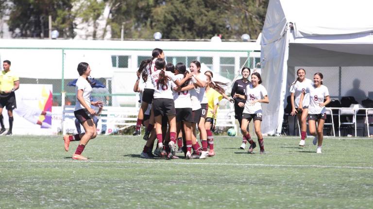 Las sinaloenses celebran el pase a las semifinales en la Olimpiada Nacional 2026.