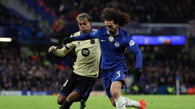 Marc Cucurella logró nulificar a Lamine Yamal en Stamford Bridge.