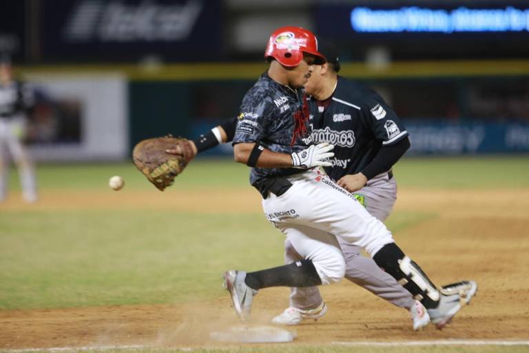 Venados viene de atrás para quedarse con la ‘Guerra Civil’ ante Tomateros