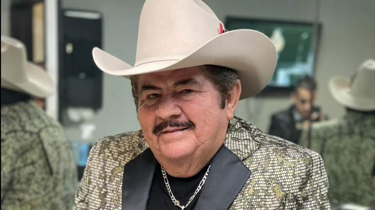 Don Eliseo Robles es hospitalizado de emergencia