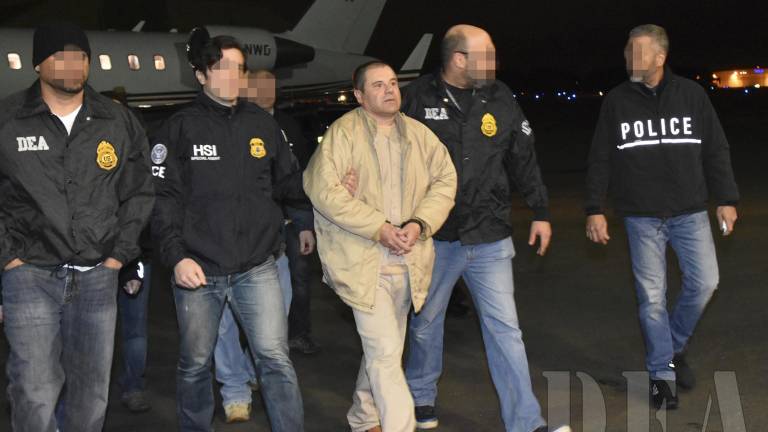 Traslado de Joaquín Guzmán Loera, “El Chapo”, a Estados Unidos, durante su extradición.