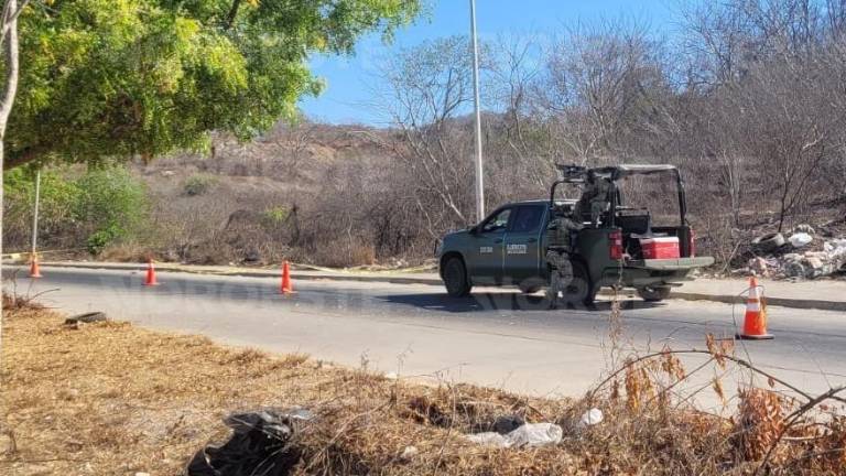 Cerca del basurón municipal de Mazatlán fue encontrado un hombre sin vida y con huellas de violencia.