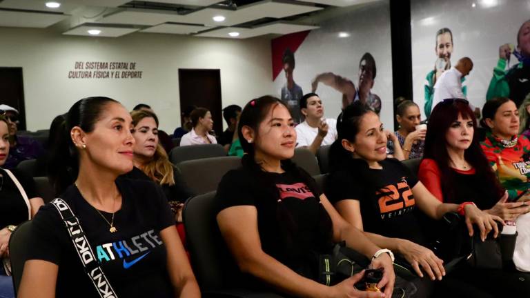 Mirna Karina Reynaga Gallegos (izquierda) será de las corredores estelares del Medio Maratón del Isde.