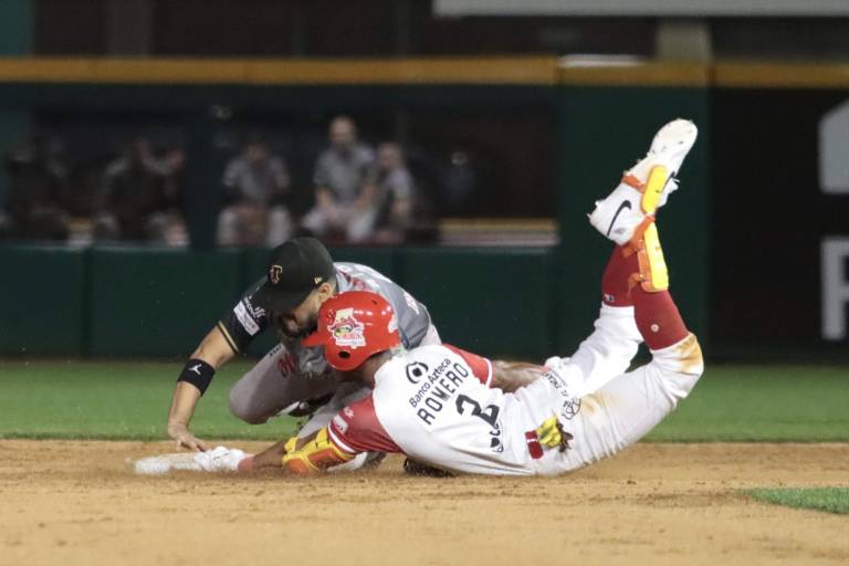 Venados y Tomateros se ven las caras en la capital sinaloense