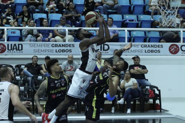 Carece Venados de efectividad y cae en primero de la serie ante Caballeros