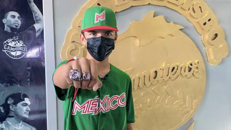 Ezequiel Rivera tuvo en sus manos algunos de los anillos de campeones de los guindas.