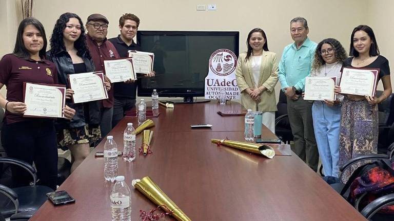 Alumnos de la UAdeO fueron reconocidos por su participación
