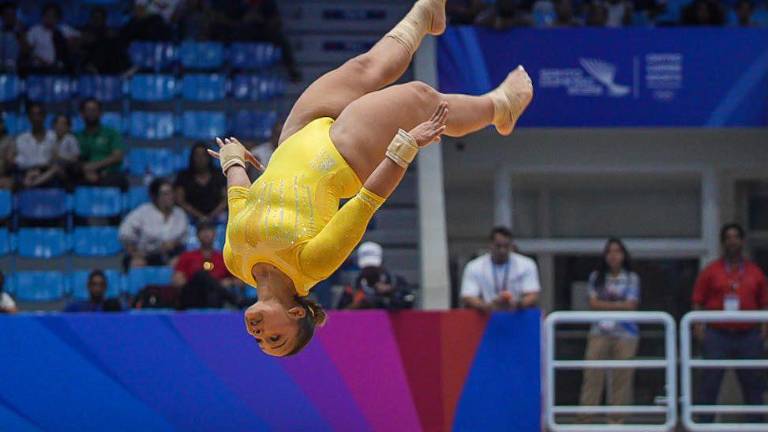 Natalia Escalera gana el All Around de gimnasia artística.