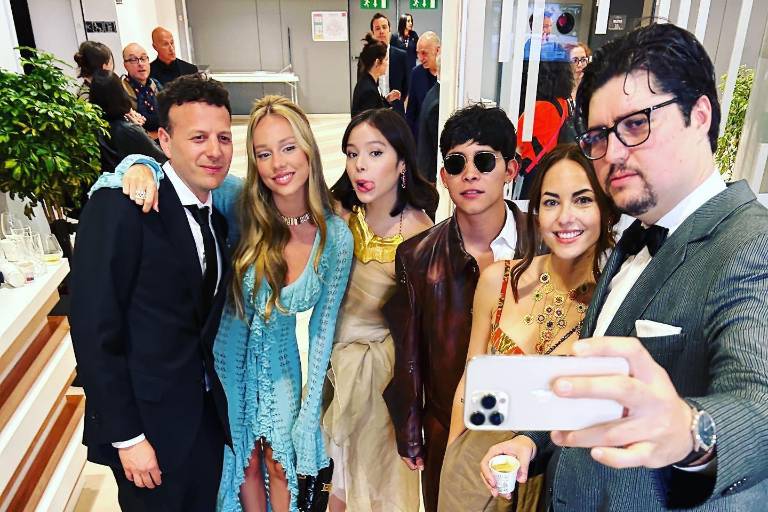 Ovacionan a Amat Escalante en Cannes por ‘Perdidos en la noche’