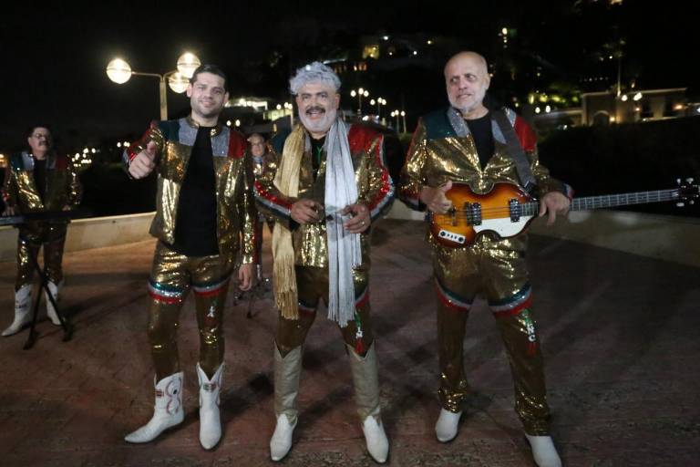 Su Majestad Mi Banda El Mexicano graba video de ‘Mary La Orgullosa’, en Mazatlán