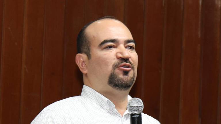Jesús Arnoldo Serrano Castello reiteró que no se tiene todavía dónde se originó el incendio, por lo que se tiene que determinar la causa-