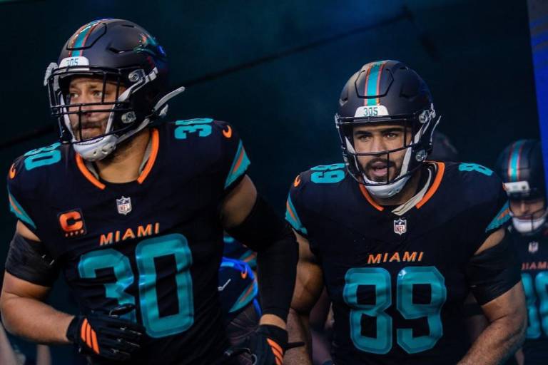 Dolphins frenan su mal arranque con victoria sobre Jets