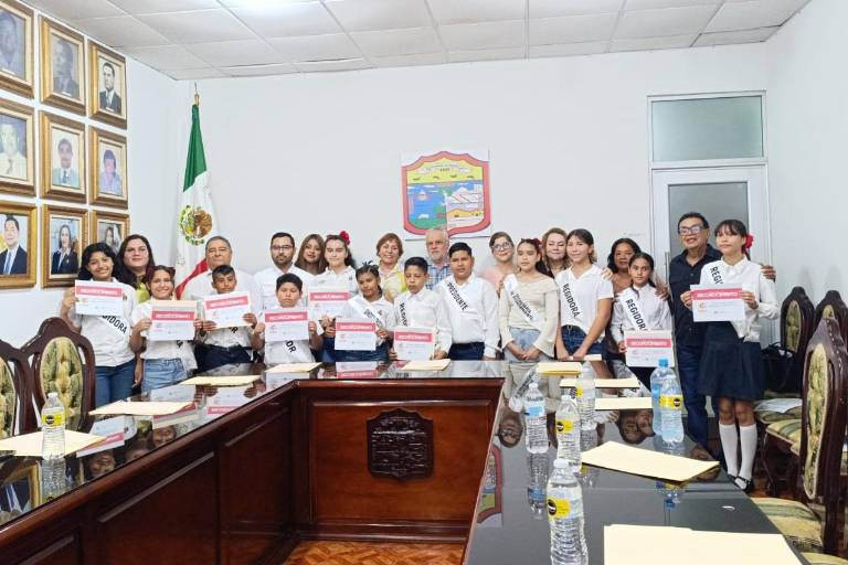 Pide Cabildo Infantil de Escuinapa un alto a la violencia