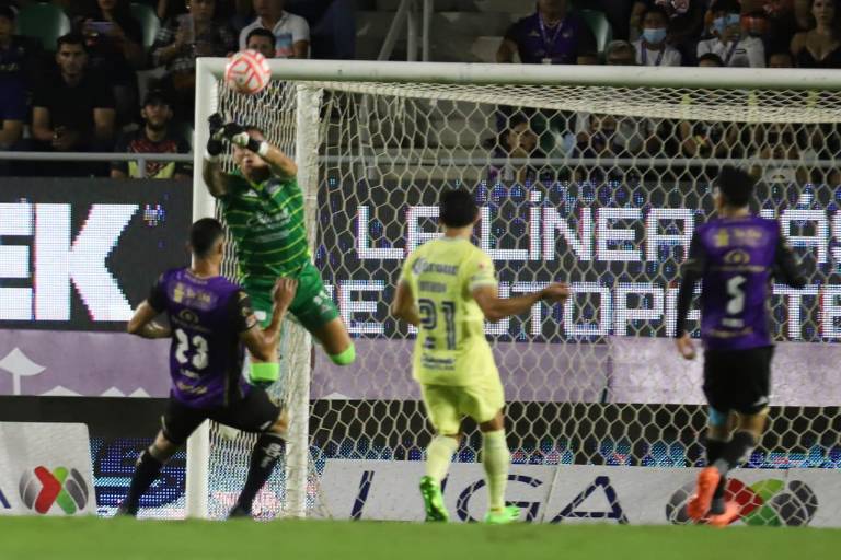 Necesitamos no dejar escapar ya puntos: Nicolás Vikonis