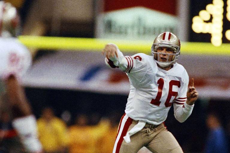 Joe Montana ‘pide lucha’ en WrestleMania y WWE lo invita al ring