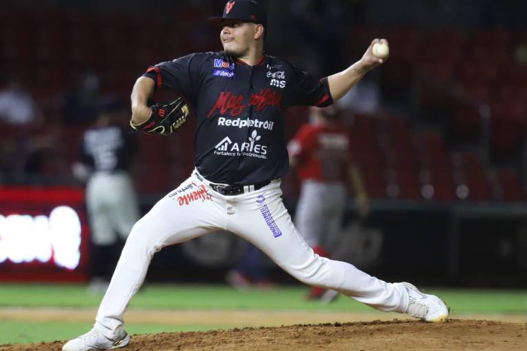 Édgar Torres, lanzador de Venados de Mazatlán, jugará la final de la Liga Venezolana de Beisbol