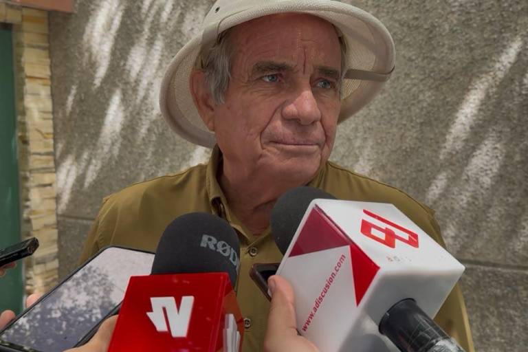 El Diputado local Guadalupe Santana Palma León se abstiene de informar el viaje que hizo a Chihuahua con recursos públicos.