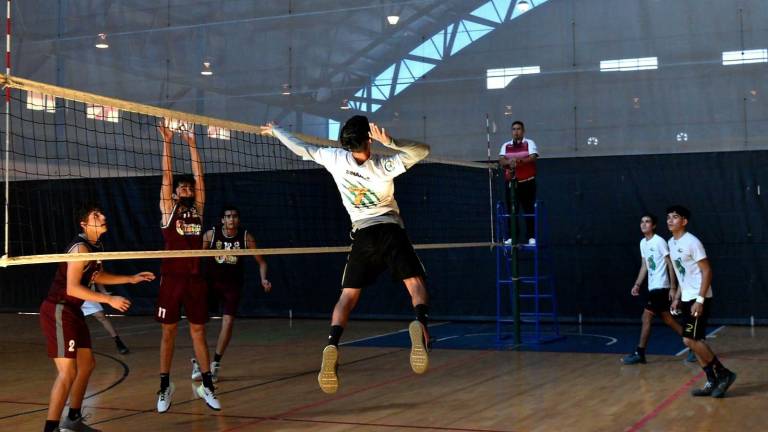 Se realiza la fase zonal del voleibol de sala.