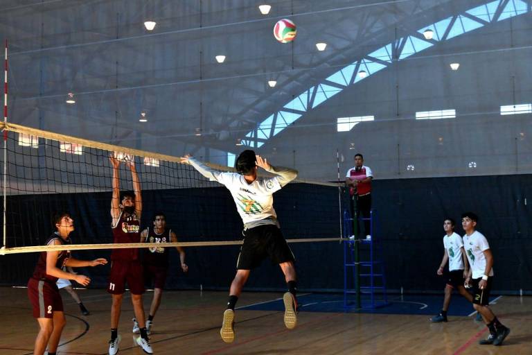 Mazatlecos logran dos boletos a la etapa estatal de voleibol de sala rumbo a los Juegos Nacionales Conade 2022